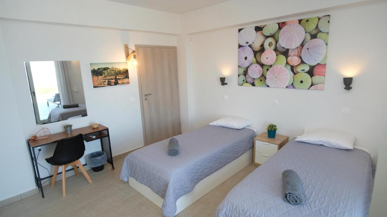 Eva Villas West With Infinity Pool & And Panoramic Sea View Gerani  Bagian luar foto